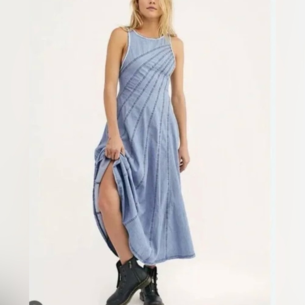 Free People Light Blue Denim Dress Fitted Bodice  Sz 6